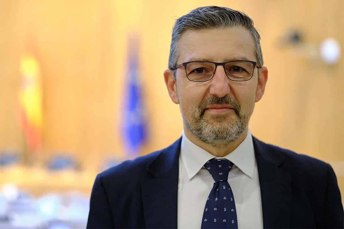 202301 Andoni Lorenzo