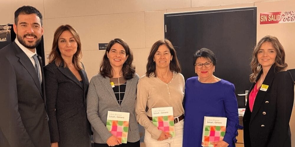 FORO ESPAÑOL DE PACIENTES - LIBRO BLANCO SALUD Y GÉNERO